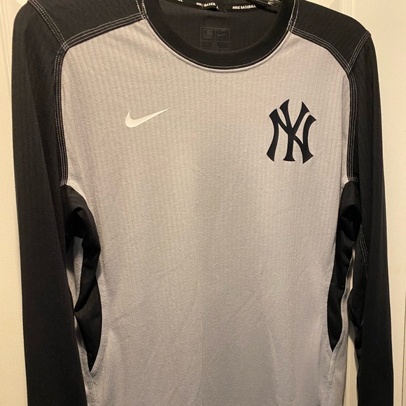 yankees warm up jersey